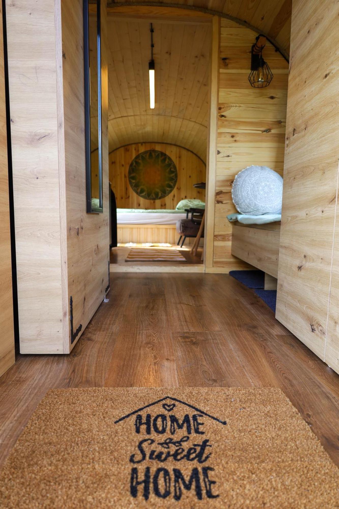 Oaza Swiety Spokoj - Domek Z Balia I Jacuzzi Rzasnik Exterior photo